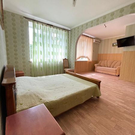 Аркадия Skadovsʼk 외부 사진